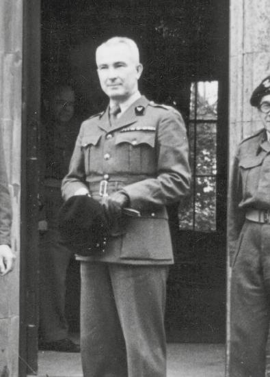 W Warszawie Generał brygady Antoni Chruściel Monter (1895 1960), oficer zawodowy Wojska Polskiego W czasie kampanii wrześniowej 1939 r.